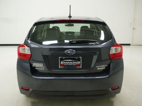 Used 2012 Subaru Impreza 2.0i Limited w/ Popular Pkg 1 AWD/4WD image 5