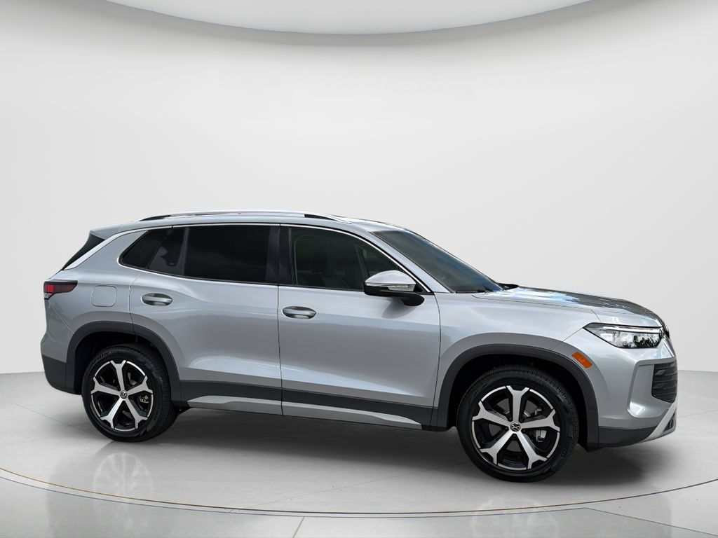New 2026 Volkswagen Tiguan SE AWD/4WD image 4