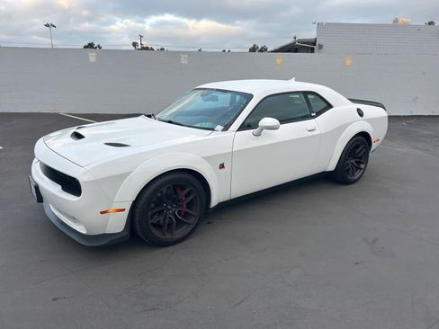 Used 2020 Dodge Challenger R/T Scat Pack image 3
