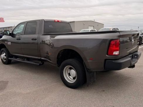 Used 2017 RAM 3500 Tradesman w/ Popular Equipment Group AWD/4WD image 3