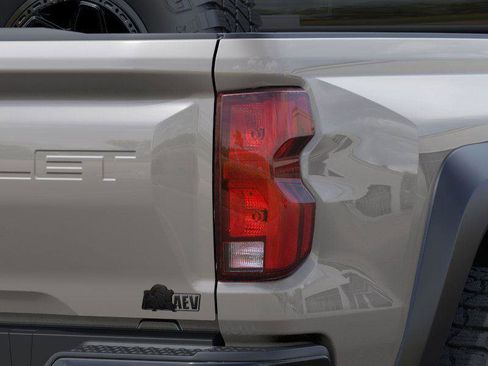 New 2026 Chevrolet Colorado ZR2 w/ ZR2 Bison Edition AWD/4WD image 11