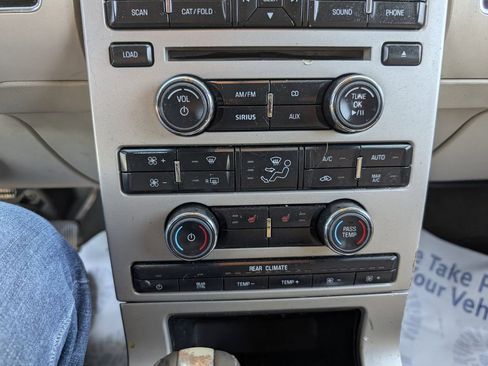 Used 2011 Ford Flex SEL w/ Rapid Spec Order Code image 17