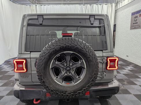Used 2019 Jeep Wrangler Unlimited Rubicon w/ Dual Top Group AWD/4WD image 8