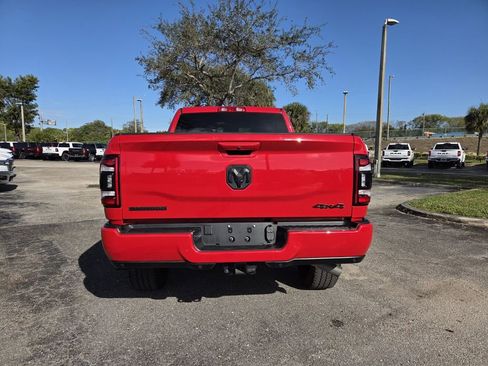 Used 2024 RAM 2500 Big Horn w/ Night Edition image 5
