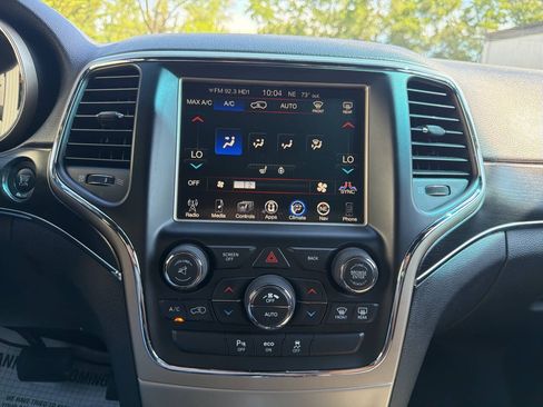 Used 2014 Jeep Grand Cherokee Limited AWD/4WD image 13