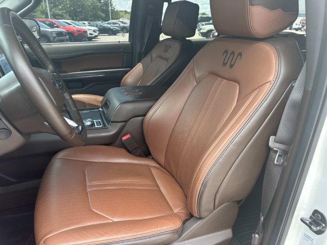 Used 2024 Ford Expedition Max King Ranch AWD/4WD image 36