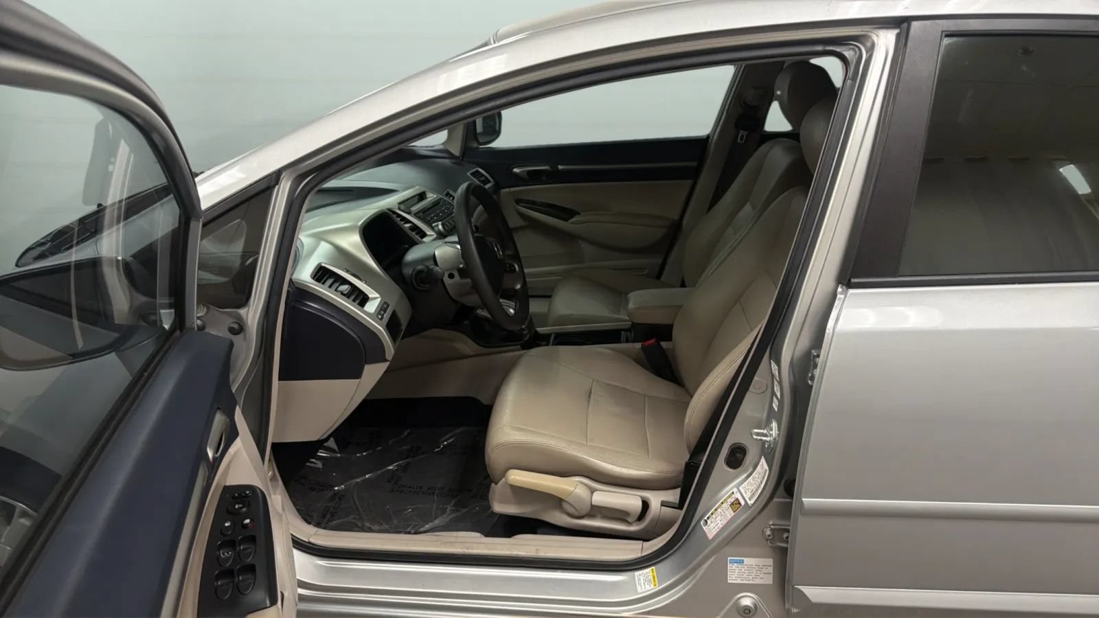 Used 2007 Honda Civic Hybrid Sedan image 19