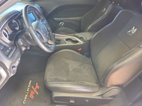 Used 2019 Dodge Challenger R/T Scat Pack w/ Shaker Package image 7