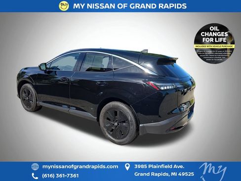 Used 2025 Nissan Murano SV AWD/4WD image 6
