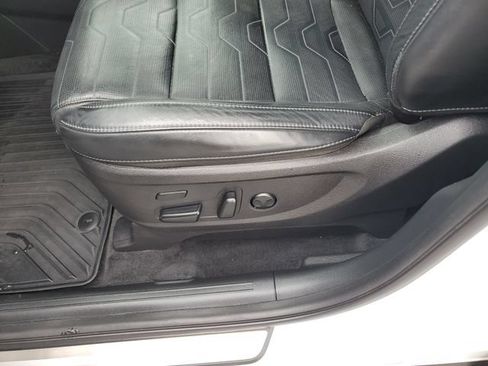 Used 2020 Kia Telluride SX w/ SX Prestige Package AWD/4WD image 19
