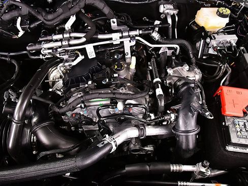 New 2025 Ford Bronco Big Bend w/ Black Diamond Package image 32