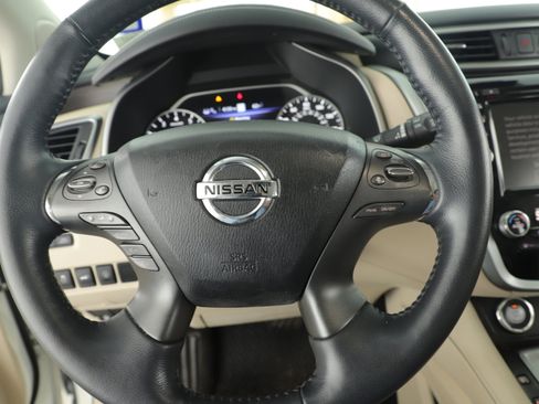 Used 2019 Nissan Murano Platinum w/ Cargo Package image 14