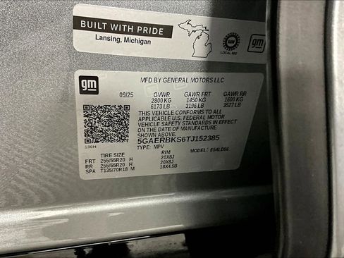 New 2026 Buick Enclave Sport Touring w/ Super Cruise Package image 9