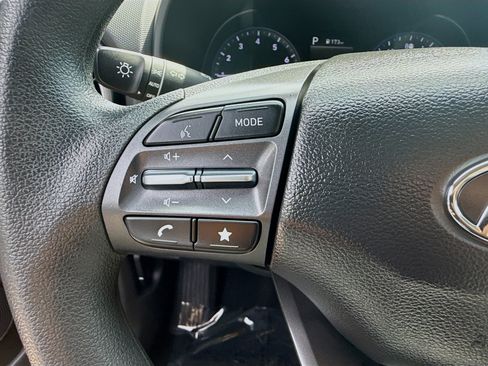 Used 2023 Hyundai Kona SEL FWD image 35