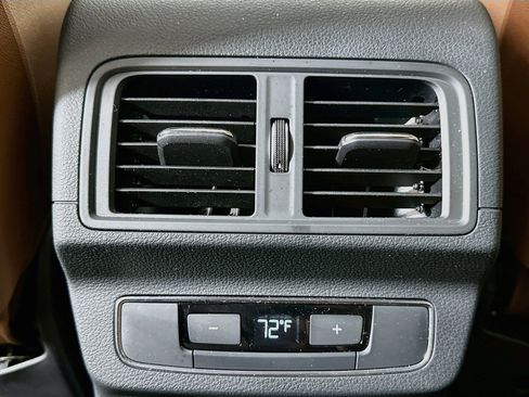 Used 2024 Audi Q5 2.0T Premium AWD/4WD image 24