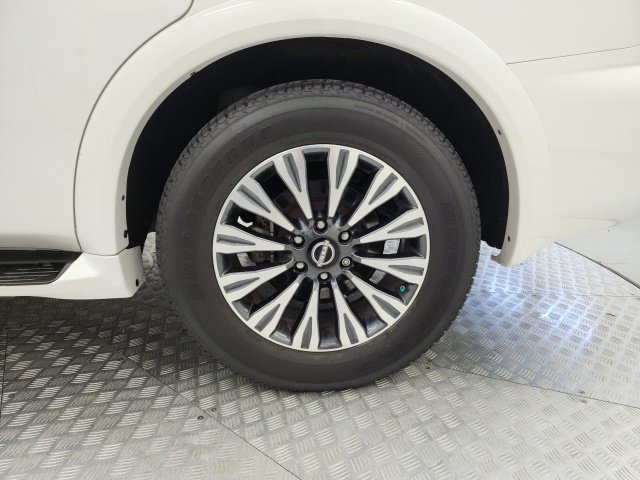 Used 2024 Nissan Armada SL w/ Midnight Edition Package RWD image 15