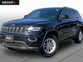 Used 2019 Jeep Grand Cherokee Laredo RWD video 1