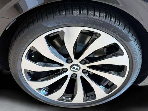 New 2026 Bentley Flying Spur Plug-In Hybrid AWD/4WD image 53