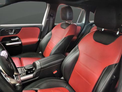 Used 2022 Mercedes-Benz GLA 45 AMG 4MATIC image 17