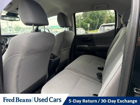 Used 2019 Toyota Tacoma SR5 AWD/4WD image 19