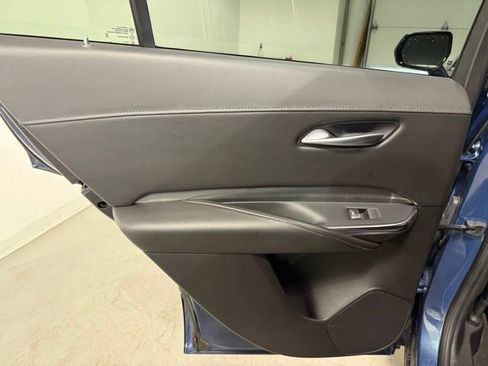 Used 2025 Cadillac XT4 Premium Luxury FWD image 21