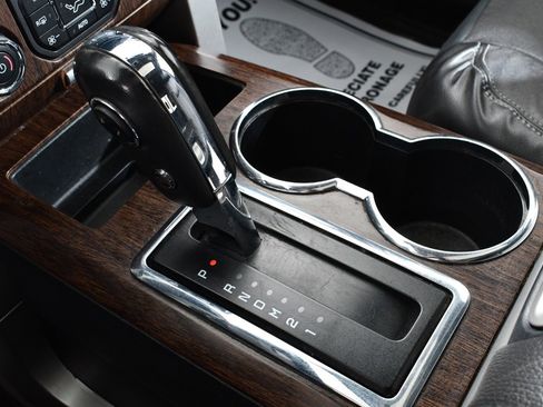 Used 2014 Ford F150 Lariat w/ Equipment Group 502A Luxury image 31