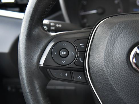 Used 2024 Toyota Corolla SE w/ SE Package image 33