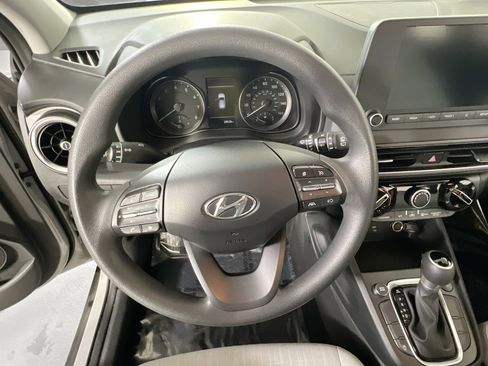 Used 2023 Hyundai Kona SEL AWD/4WD image 11