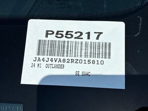 Used 2024 Mitsubishi Outlander SE AWD/4WD image 30