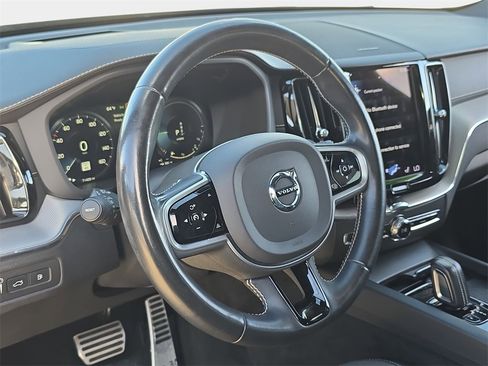 Used 2021 Volvo XC60 T8 R-Design w/ Protection Package Premier image 19