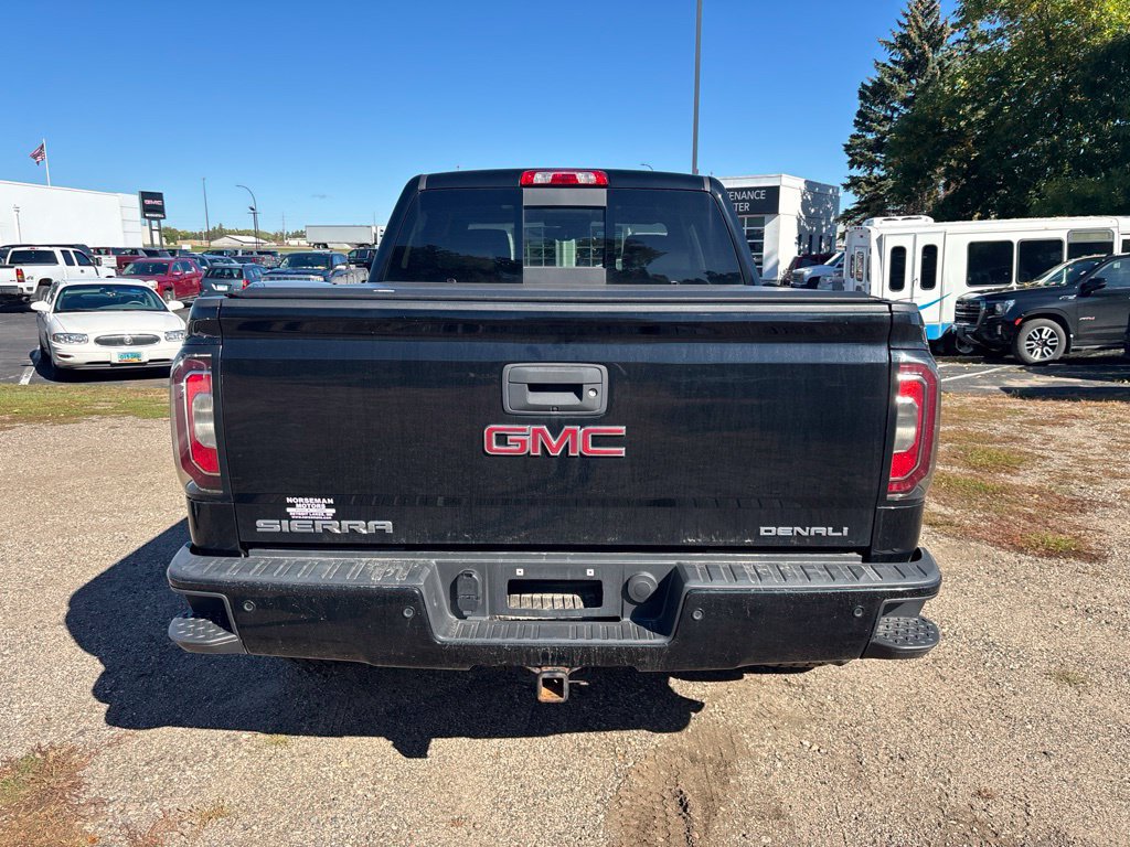 Used 2018 GMC Sierra 1500 Denali w/ Denali Ultimate Package AWD/4WD image 4