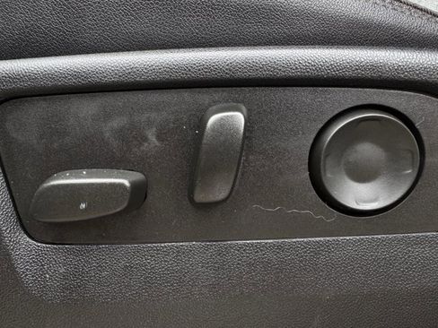 Used 2023 Chevrolet Suburban High Country image 28