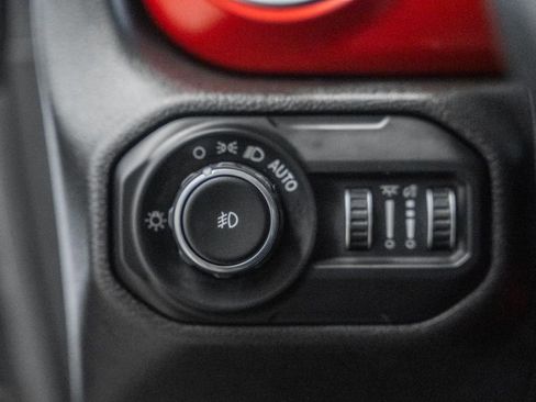 Certified 2021 Jeep Wrangler Rubicon image 43