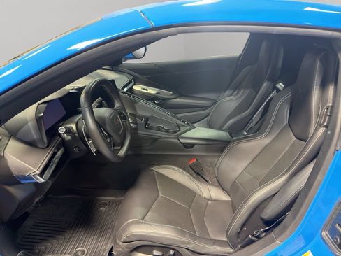 Used 2023 Chevrolet Corvette Stingray Coupe w/ 1LT RWD image 9