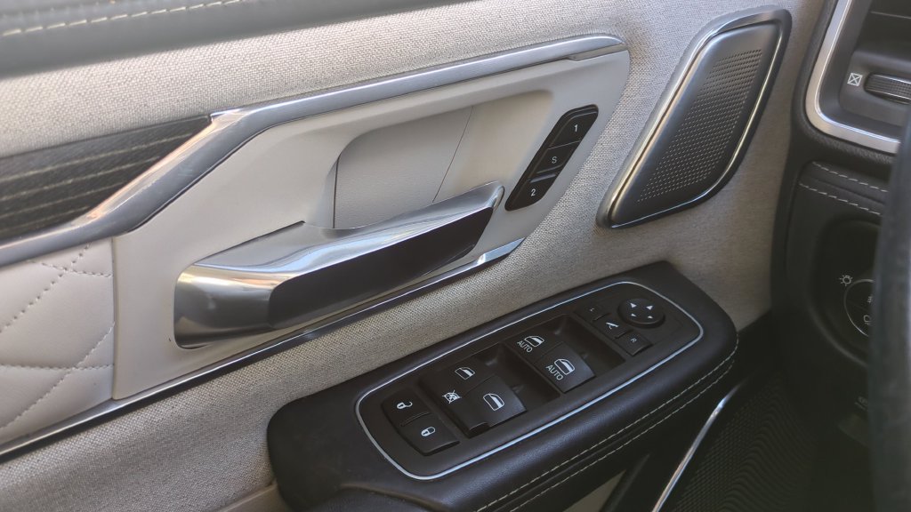 Used 2022 RAM 1500 Limited AWD/4WD image 20