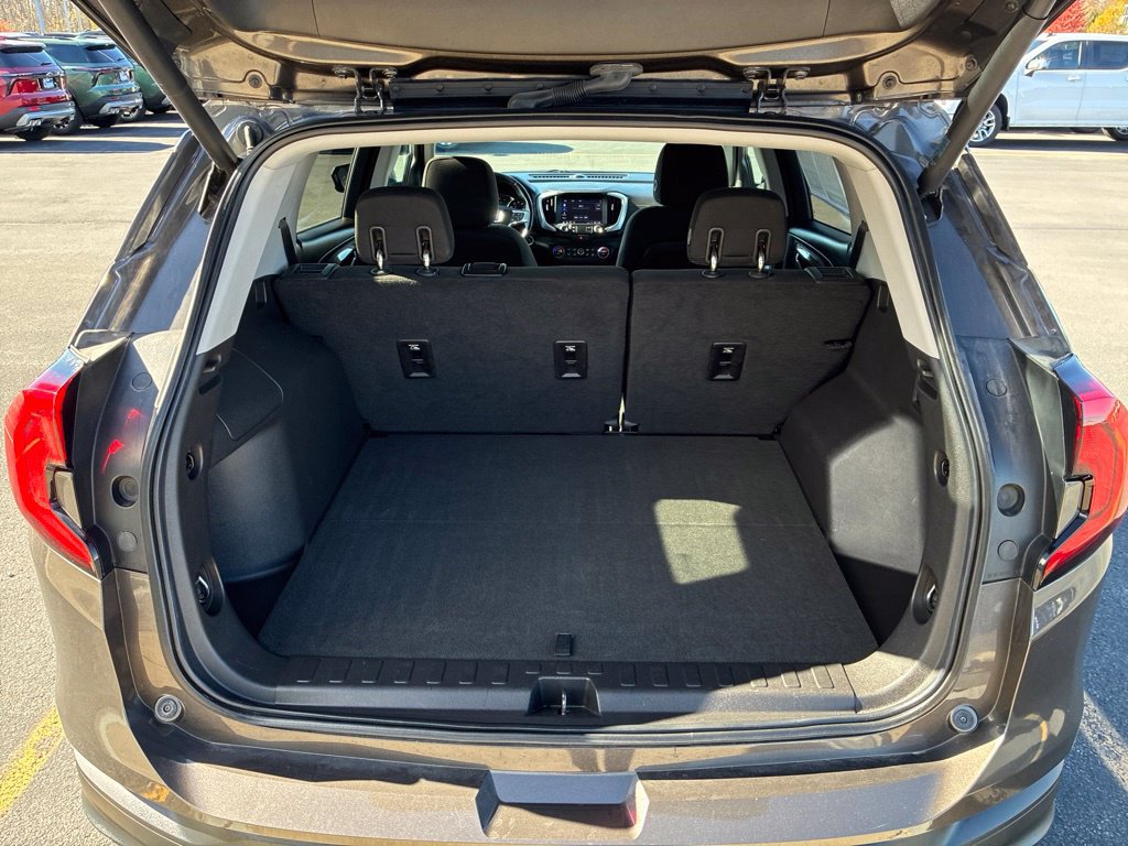 Used 2019 GMC Terrain SLE w/ Driver Convenience Package AWD/4WD image 29
