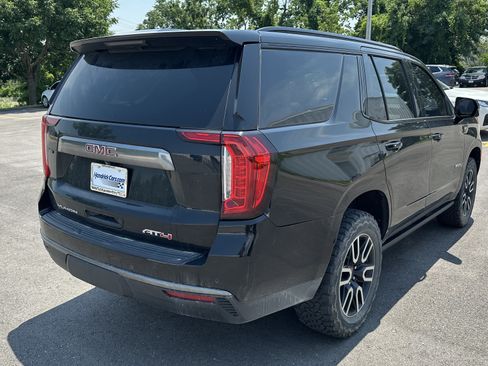 Used 2021 GMC Yukon AT4 w/ AT4 Premium Package AWD/4WD image 10