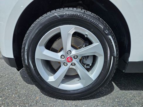 Used 2020 Jaguar F-PACE Premium AWD/4WD image 8