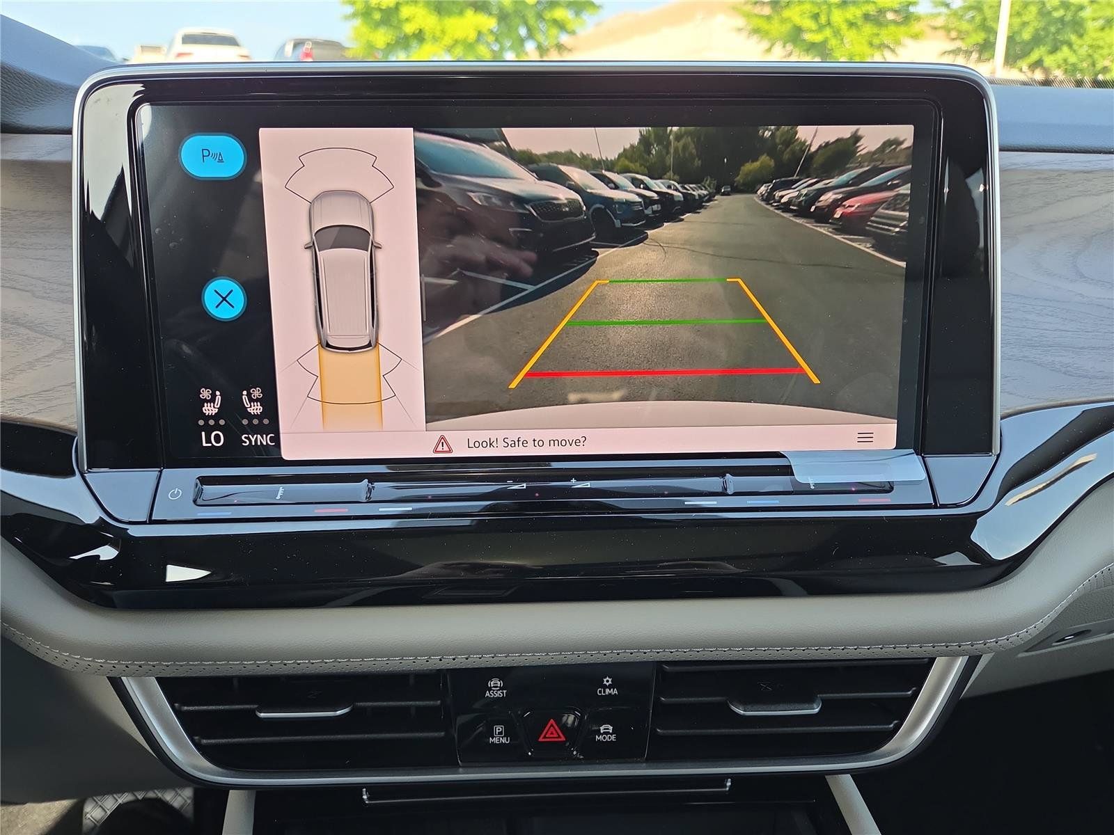 New 2026 Volkswagen Atlas SE FWD image 19