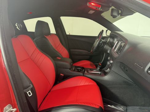 Used 2023 Dodge Charger R/T w/ Blacktop Package RWD image 10