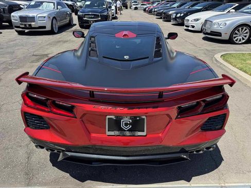 Used 2025 Chevrolet Corvette Stingray Preferred Cpe w/ Z51 Performance Package RWD image 5