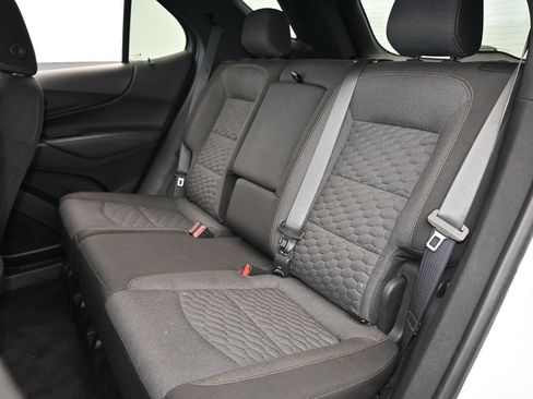 Used 2021 Chevrolet Equinox LT image 29