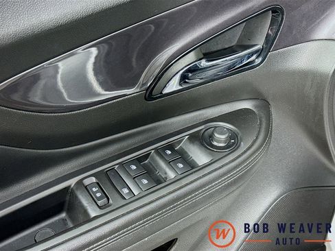 Used 2019 Buick Encore Preferred AWD/4WD image 17