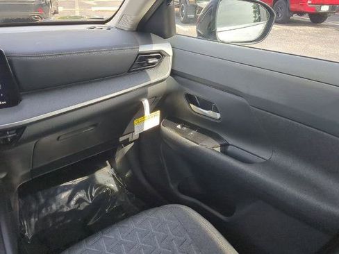 Certified 2026 Nissan Kicks SV FWD image 17