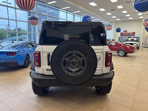 New 2025 Ford Bronco Badlands w/ Sasquatch Package AWD/4WD image 35