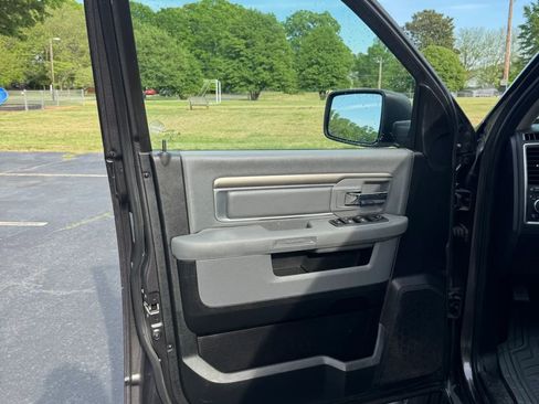 Used 2014 RAM 1500 Big Horn AWD/4WD image 16