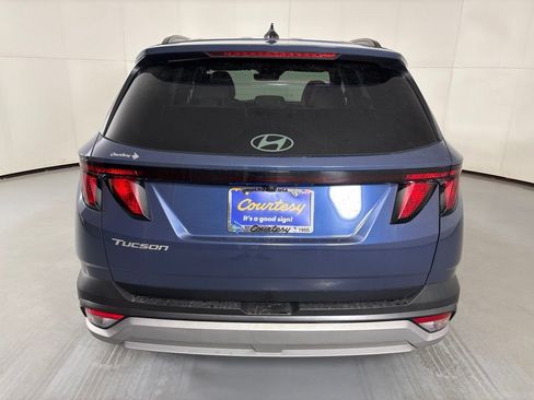 Used 2025 Hyundai Tucson SEL FWD image 7