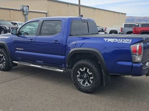 Used 2022 Toyota Tacoma TRD Off-Road w/ Technology Package image 6