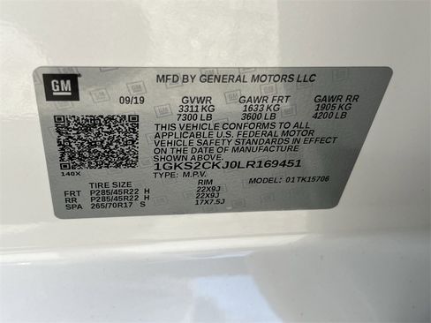 Used 2020 GMC Yukon Denali w/ Denali Premium Package image 30