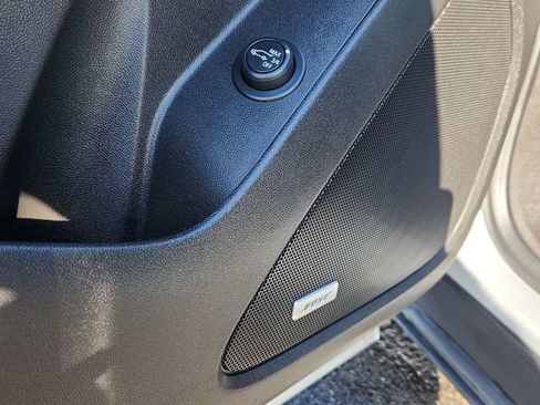 Used 2022 Chevrolet Equinox RS w/ RS Leather Package image 47